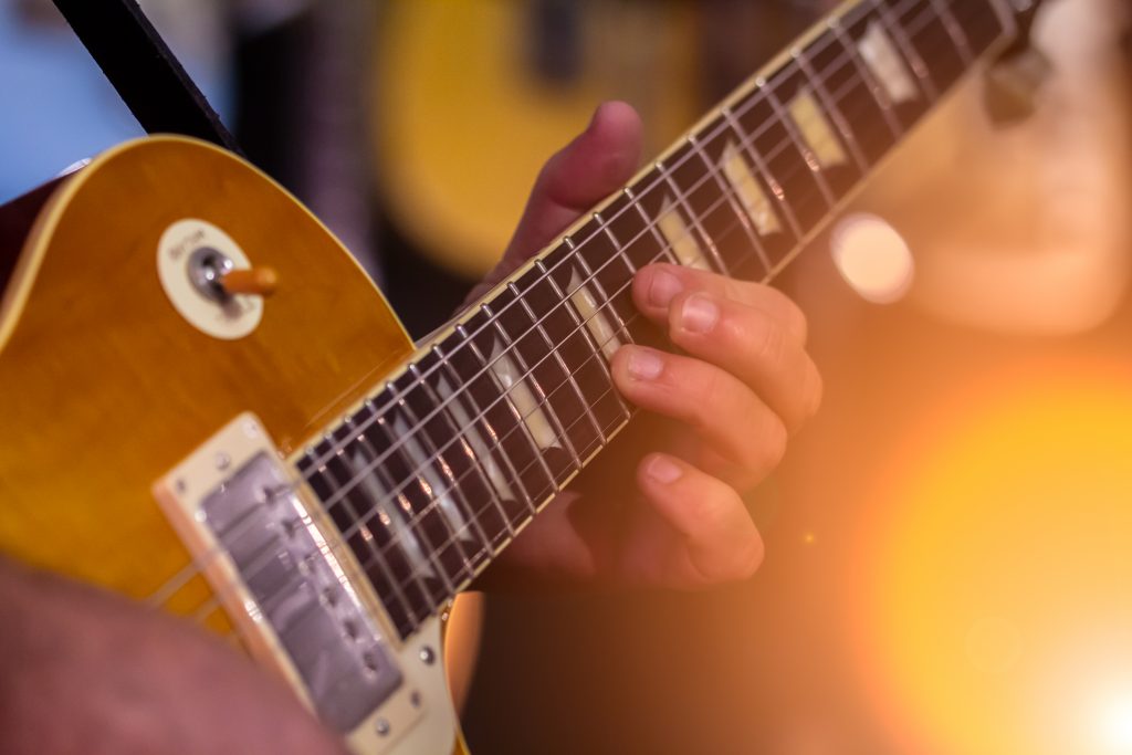 Best strings for shredding hotsell