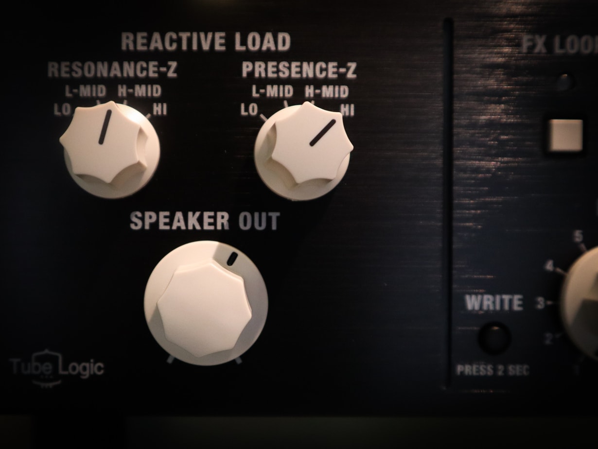 Boss Waza Tube Amp Expander - Kauffmann's Guitar Store Boss Waza Tube Amp Expander - Kauffmann's Guitar Store