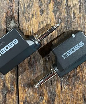 Boss WL-20L Wireless System - Guitar Store