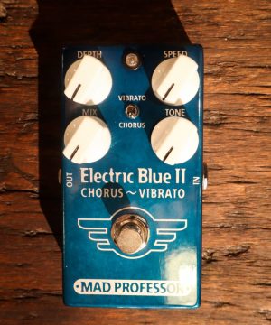 Mad Professor Electric Blue II Chorus Vibrato - Kauffmann's Guitar