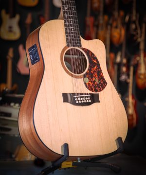 Maton Solid Road Series 70C12