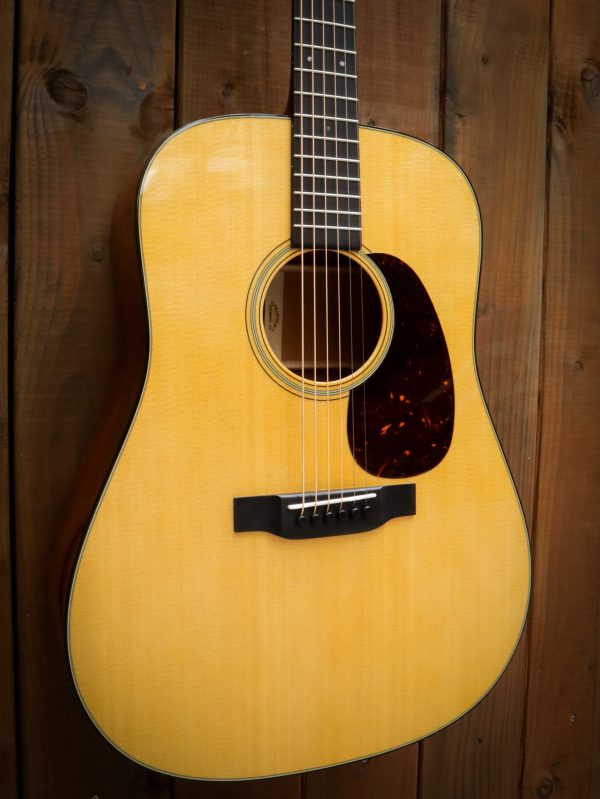 Martin D-18 - Image 6