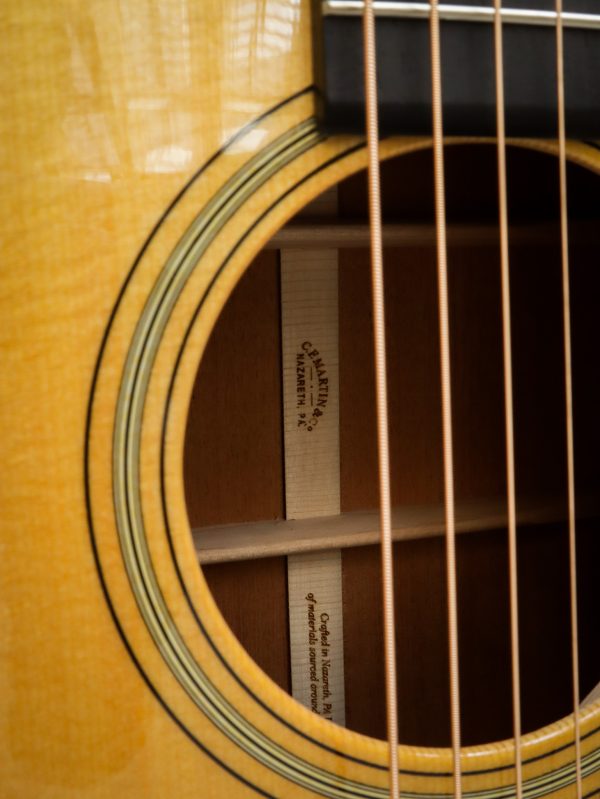 Martin D-18 - Image 7