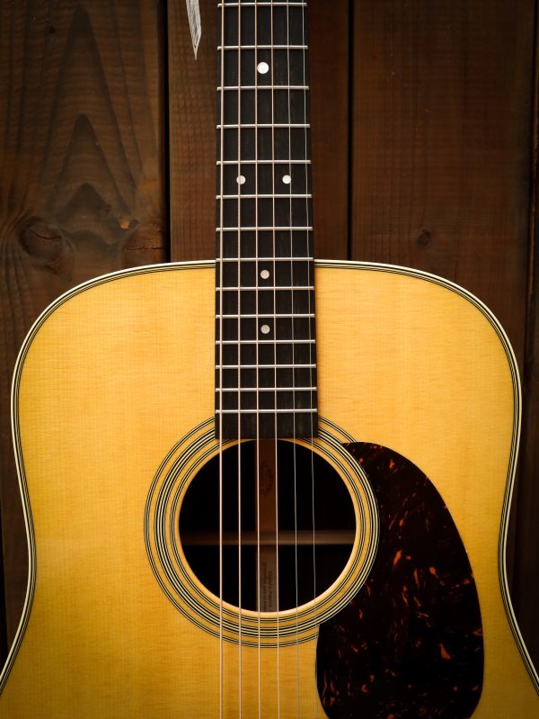 Martin D-28 - Image 7
