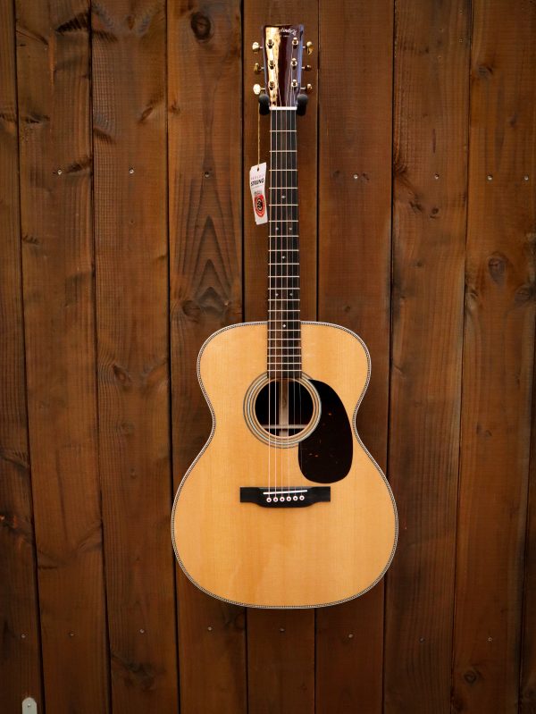 Martin OOO-28 Modern Deluxe - Image 2