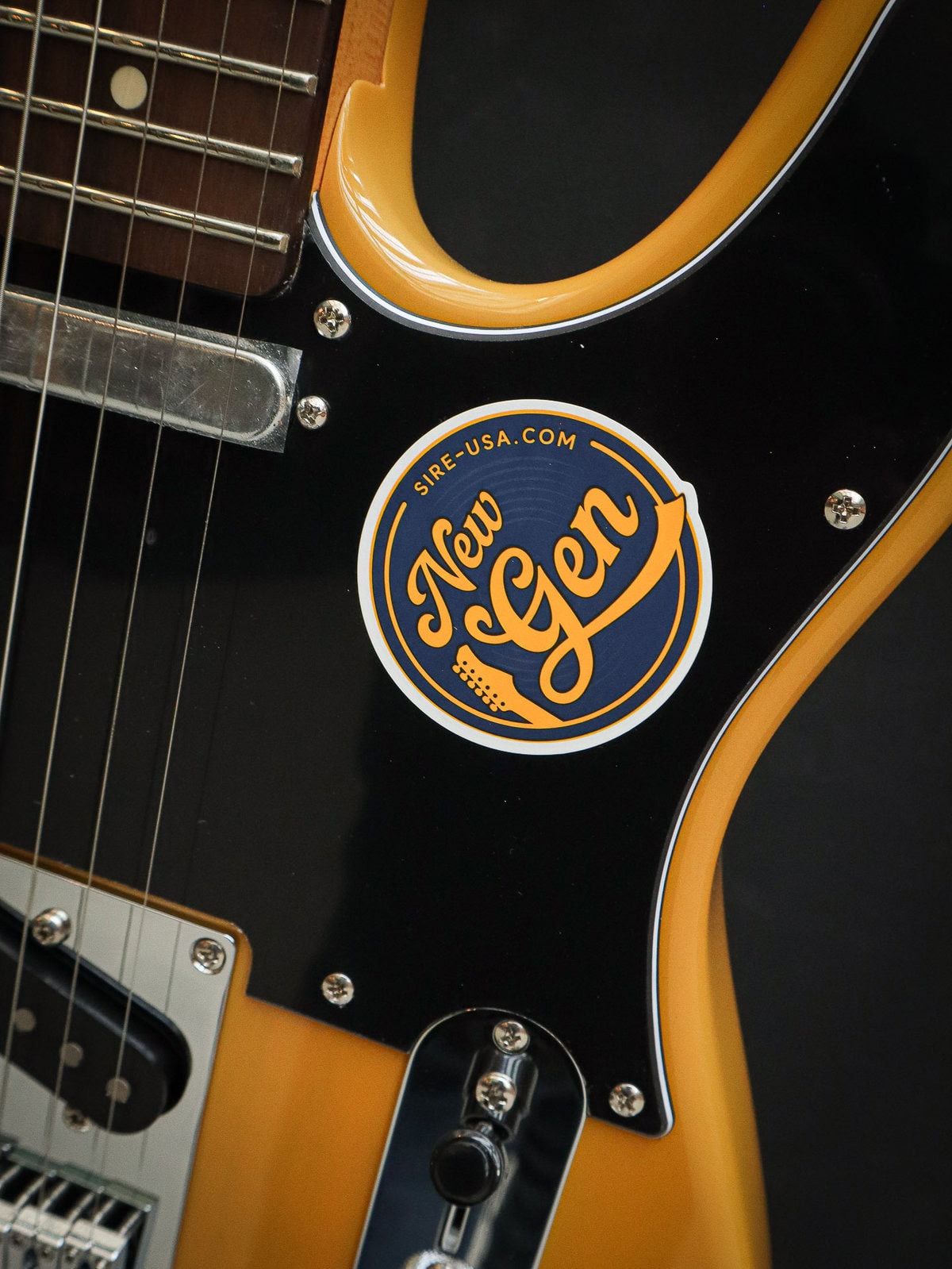 Sire Larry Carlton T3+ Butterscotch Blonde - Image 5