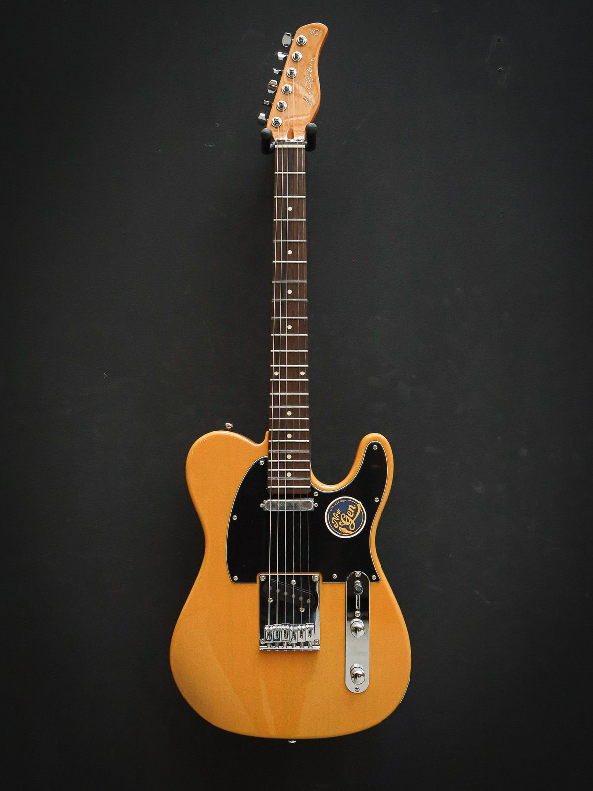Sire Larry Carlton T3+ Butterscotch Blonde - Image 2