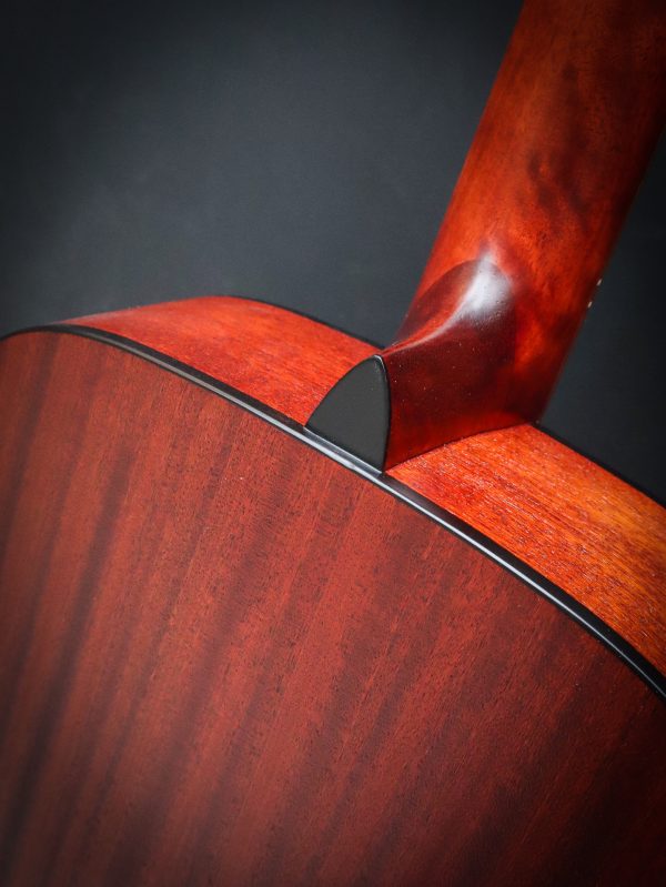 Eastman PCH1 OM CLA - Image 15