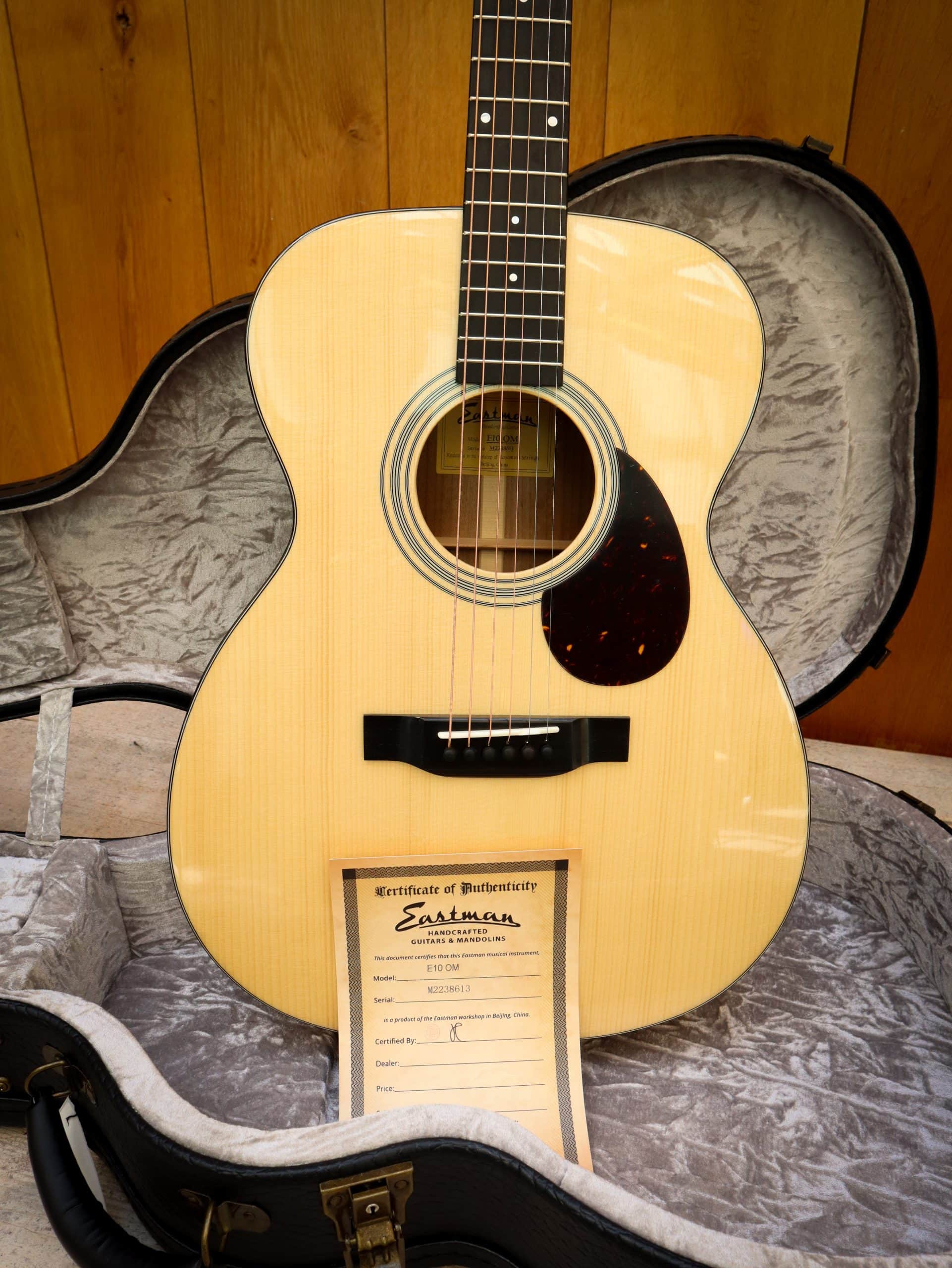 Eastman E10 OM Kauffmann s Guitar Store