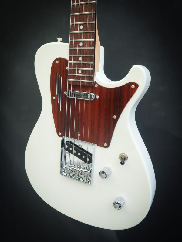 Magneto UT-Wave Classic UT-2300 Metallic Pearl White - Image 6