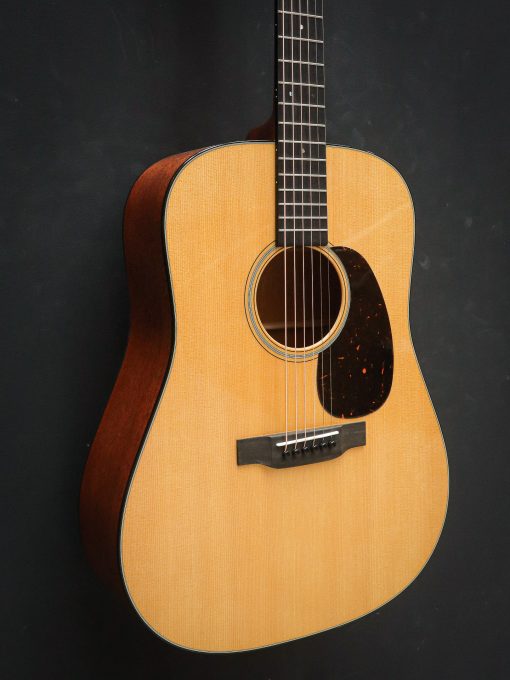 Martin D-18 - Image 3