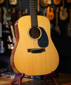 Martin D-18