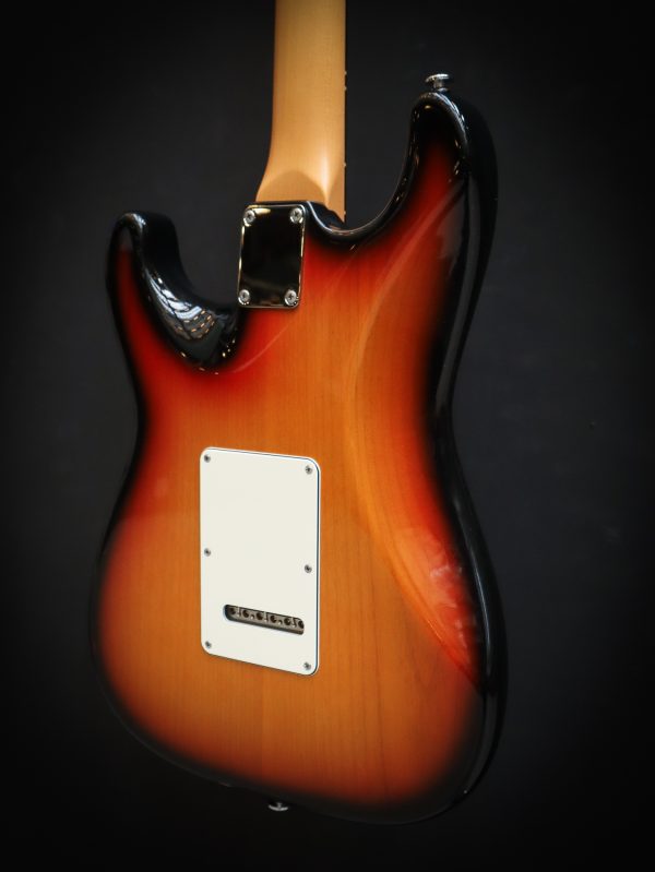 Suhr Classic S Antique 3-Tone Sunburst - Image 18