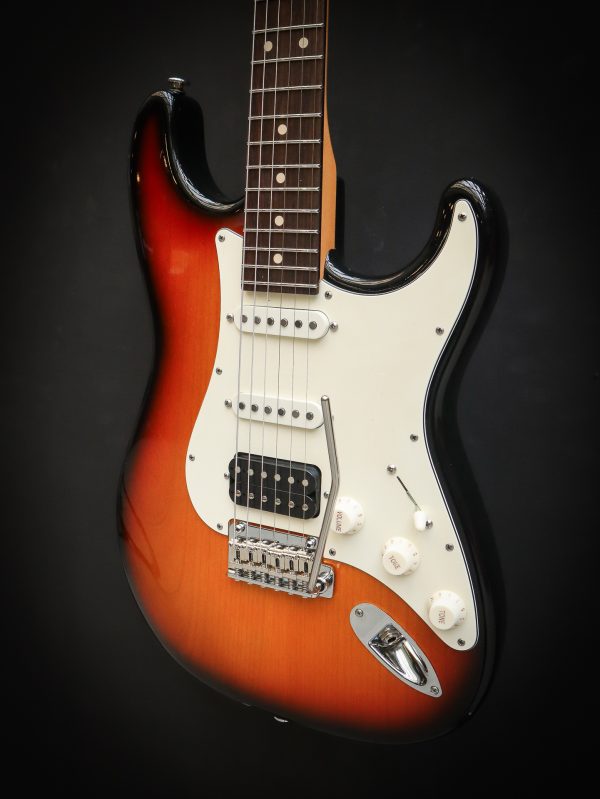 Suhr Classic S Antique 3-Tone Sunburst - Image 10