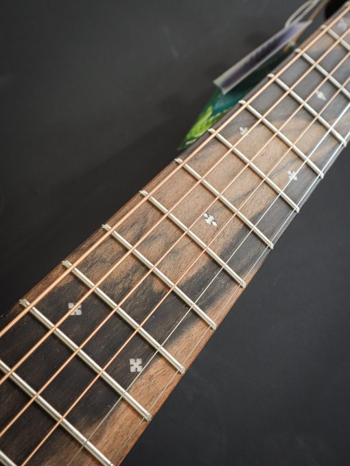 Martin 000Jr-10E Shawn Mendes - Image 9