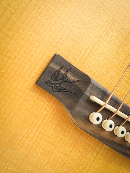 Martin 000Jr-10E Shawn Mendes - Image 6