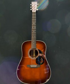 Alternative view of Martin D-28 Ambertone B-Stock