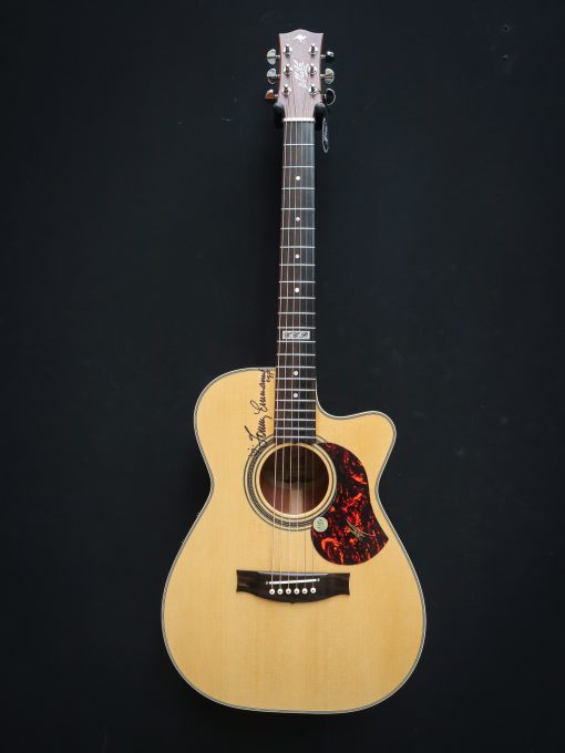 Maton EBG808C Signed By Tommy Emmanuel - Image 2
