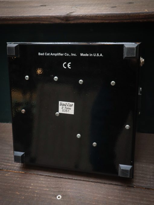 Bad Cat 2-Tone Tube Preamp Pedal includes original box - Image 2