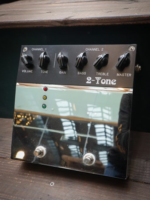 Bad Cat 2-Tone Tube Preamp Pedal includes original box