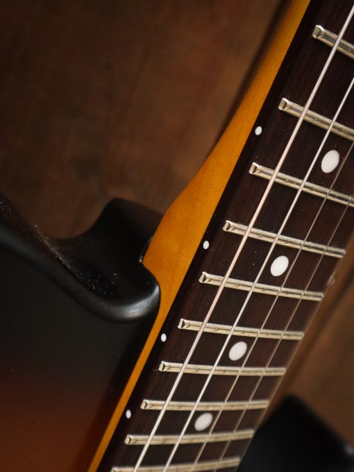 Newman 5-String Burnt Caramel - Image 10