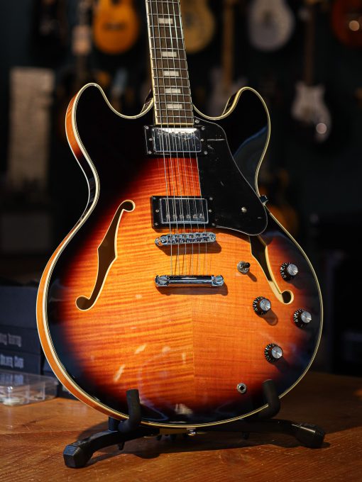 Sire Larry Carlton H7V Sunburst (P90)