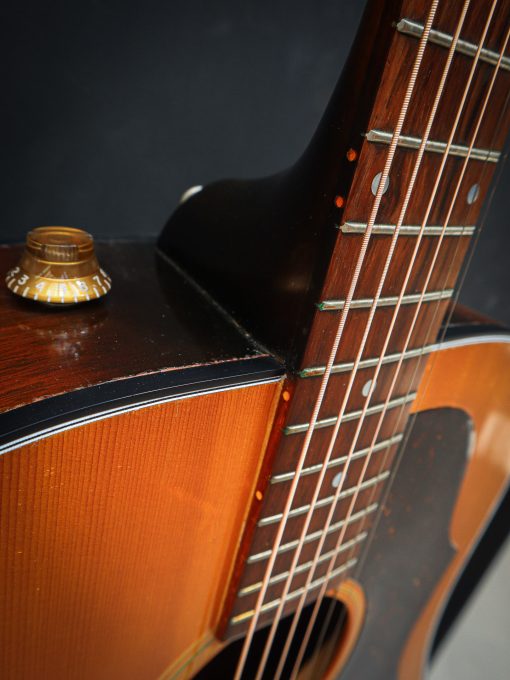 1974 Gibson J50 Deluxe - Image 8