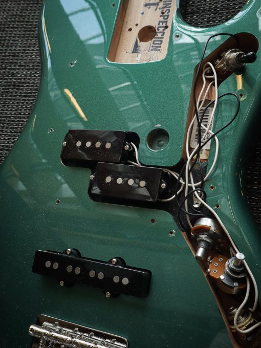 Fender Mustang Bass MIM Loaded Body Pre-Owned - Image 2