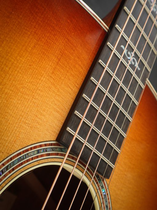 Taylor 814e Gold Label Koa Sunburst - Image 4