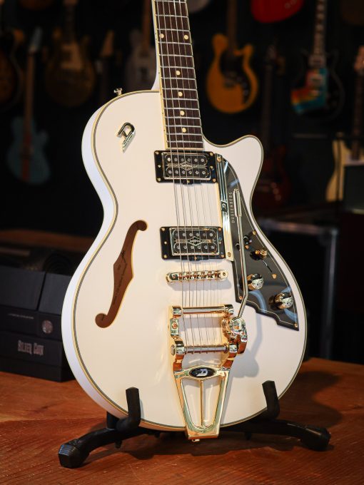 Duesenberg Starplayer TV White Velvet