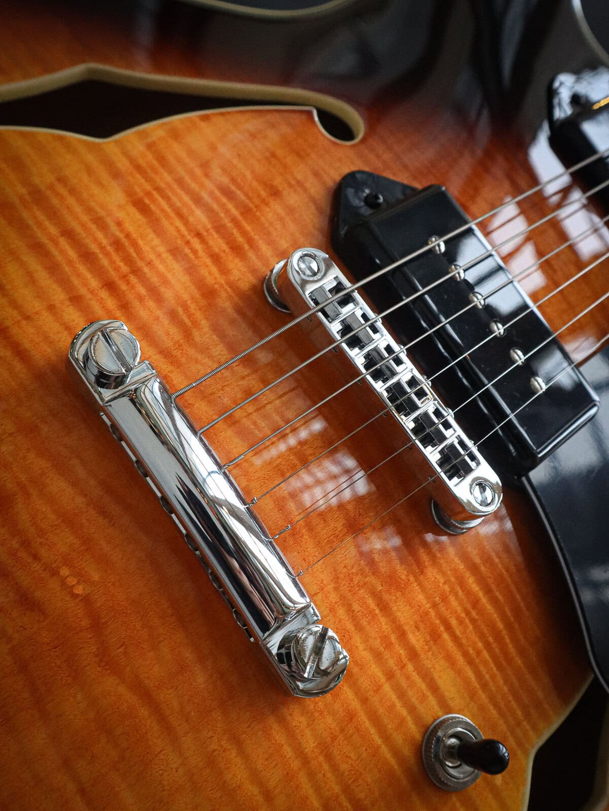 Sire Larry Carlton H7V Sunburst (P90) - Image 6