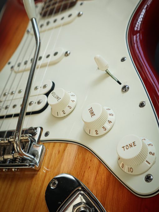 Fender 2010 American Standard Stratocaster HSS Sienna Sunburst (Pre-Owned) - Image 9
