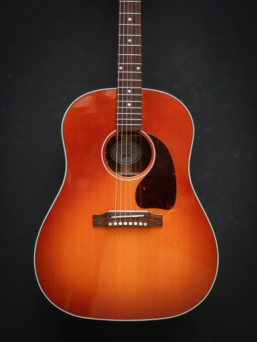 Gibson J-45 Standard Heritage Cherry Sunburst (Pre-owned) - Image 3