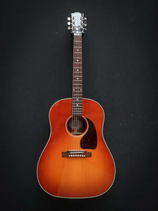 Gibson J-45 Standard Heritage Cherry Sunburst (Pre-owned) - Image 2
