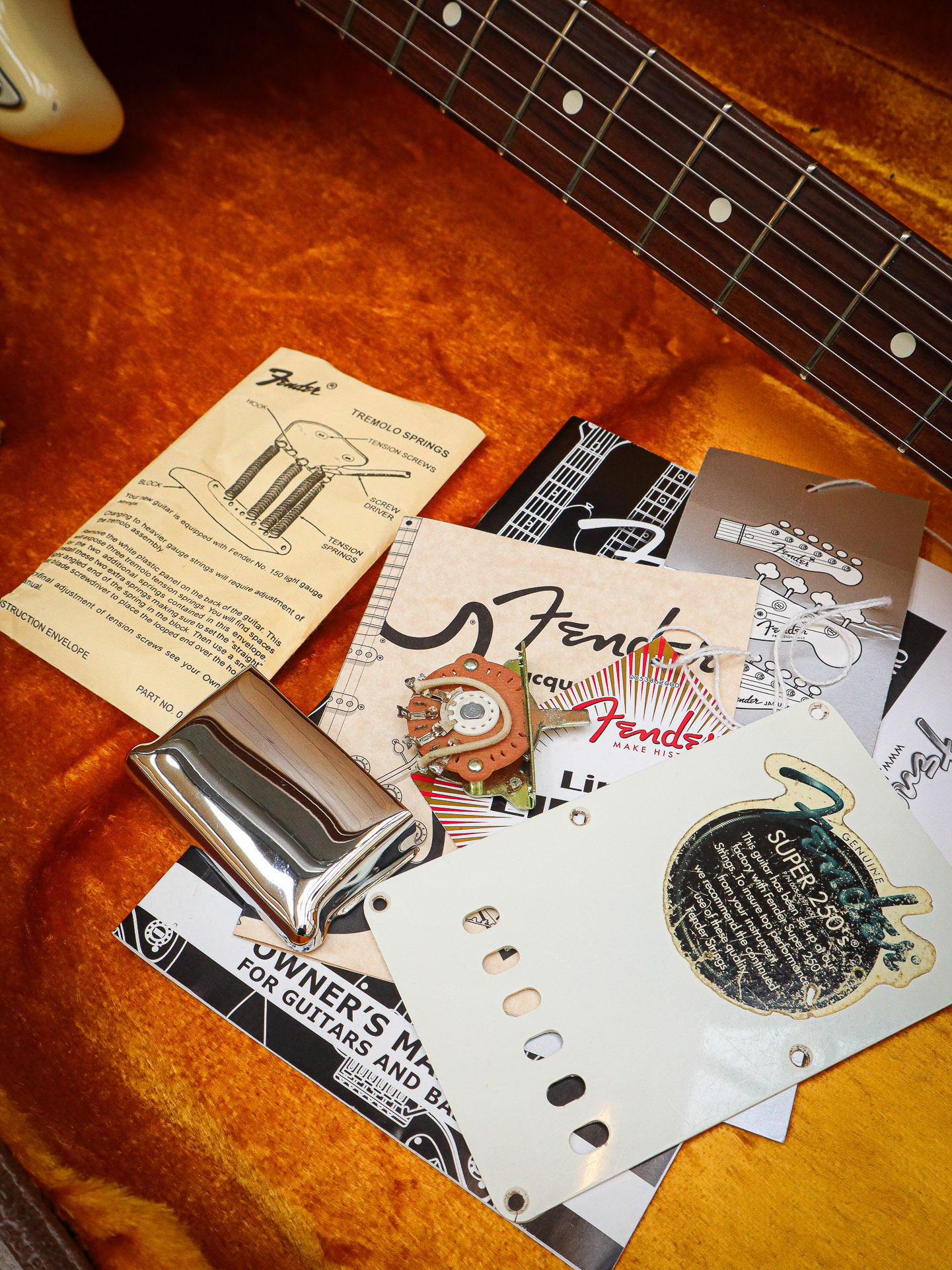 Fender American Vintage '62 Stratocaster Reissue Pre-Owned - Image 22