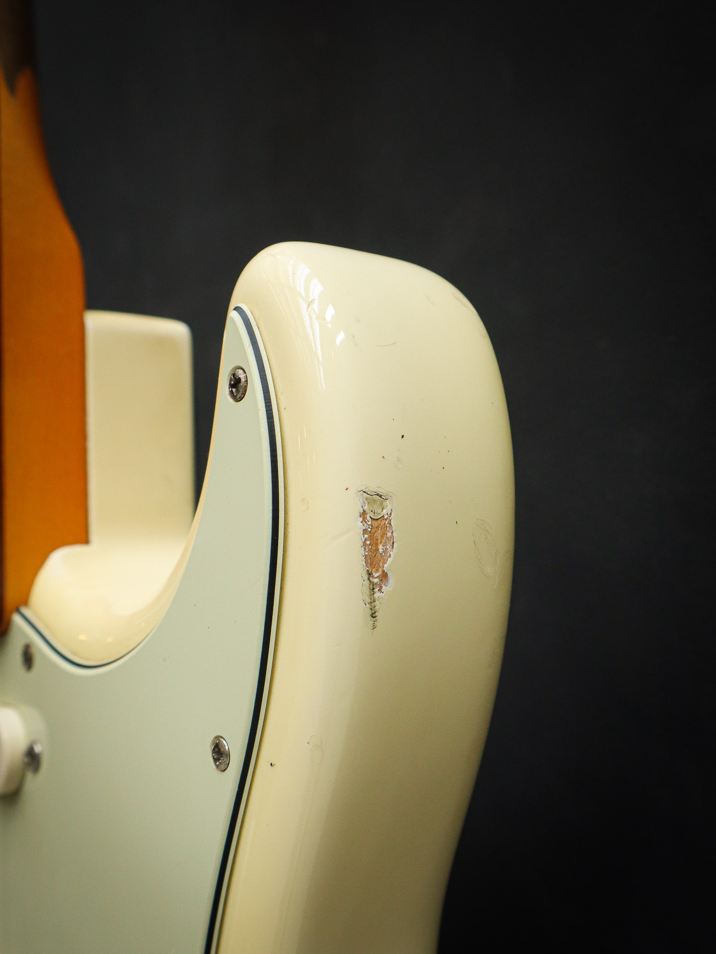 Fender American Vintage '62 Stratocaster Reissue Pre-Owned - Image 10