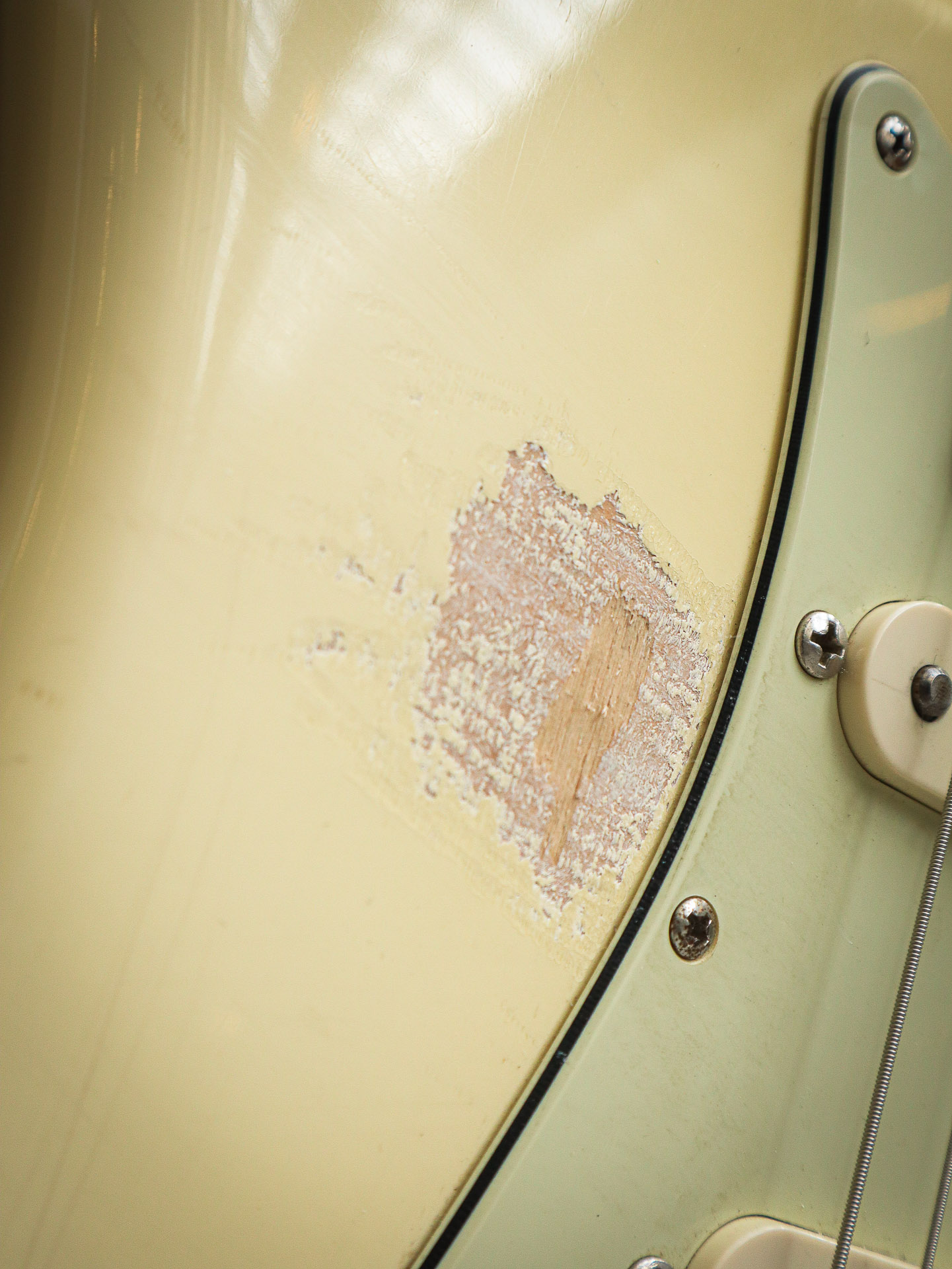 Fender American Vintage '62 Stratocaster Reissue Pre-Owned - Image 9