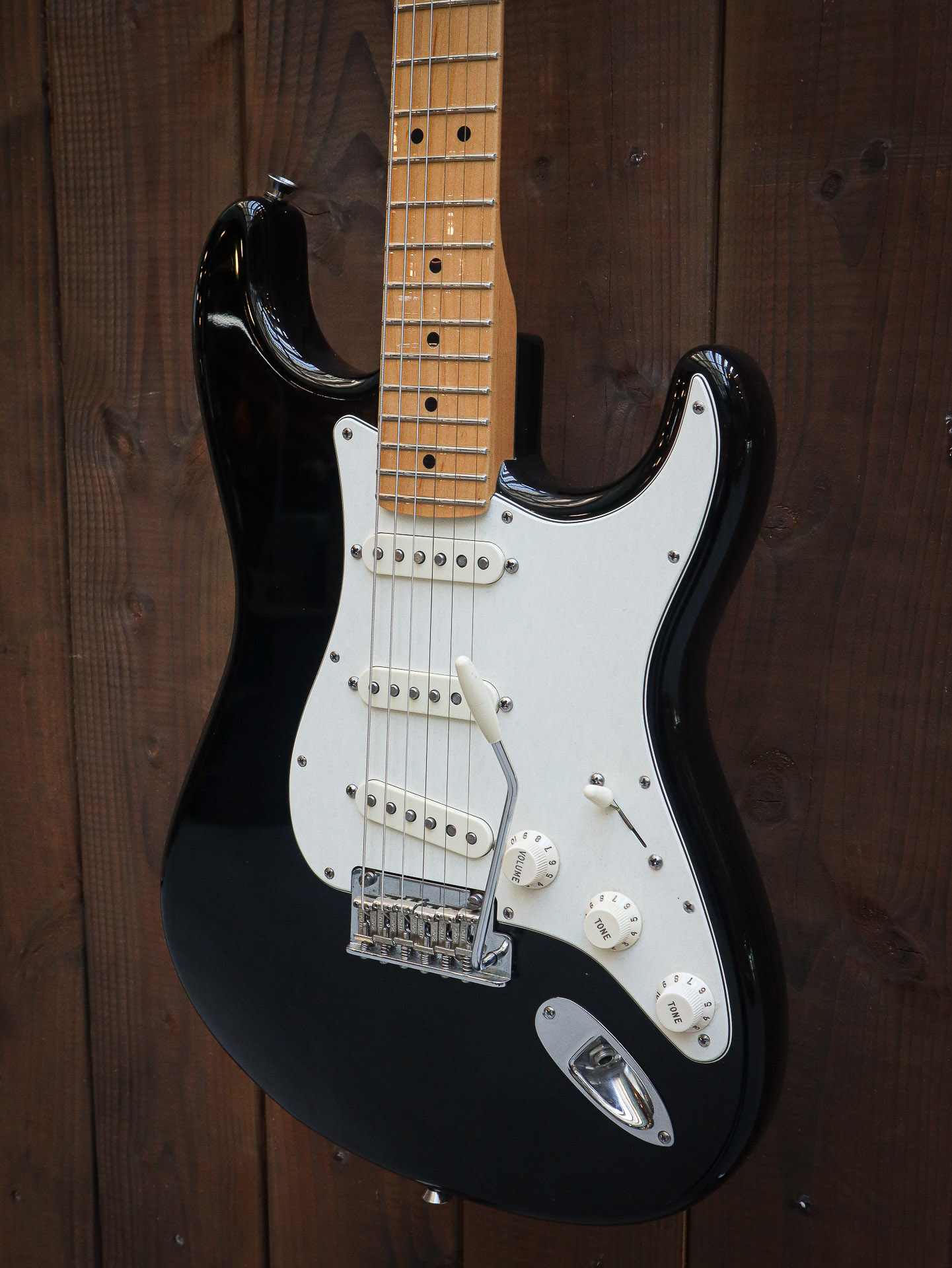 Fender American Standard Stratocaster Black Pre-Owned - Image 9