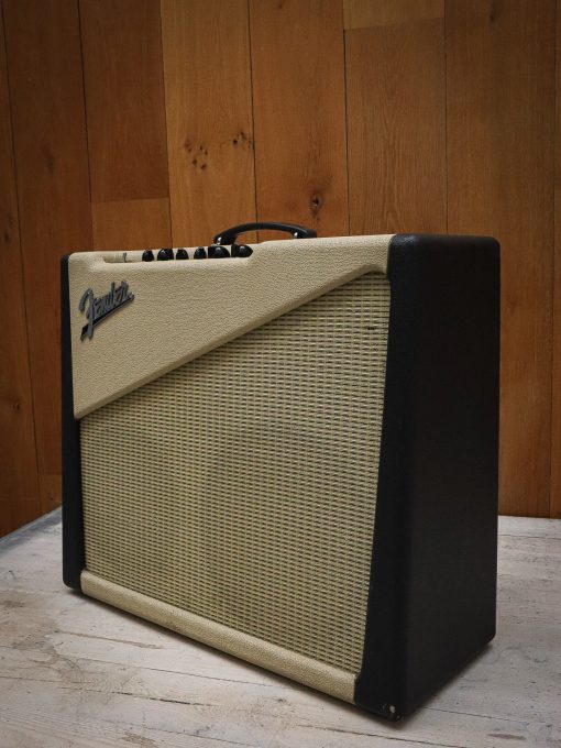 Fender Custom Shop Two-Tone 15W 1x12/1x10 Tube Combo Amp (Pre-Owned) - Image 5