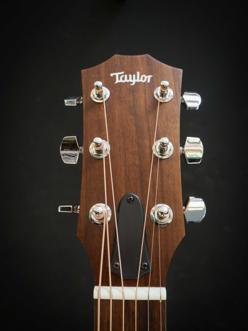 Taylor Academy 12e - Kauffmann's Guitar Store