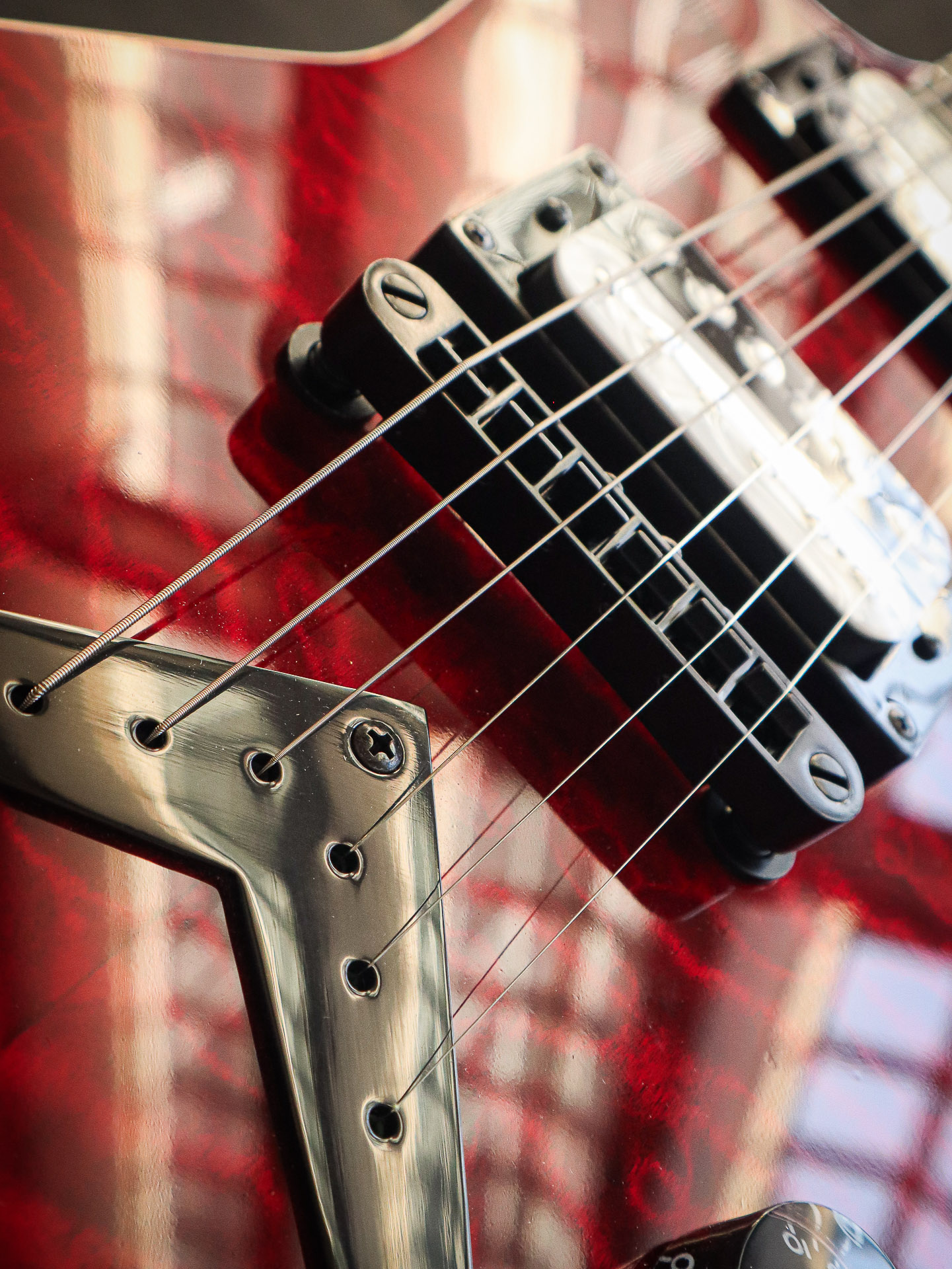 Dean ML X Quilt Maple Scary Cherry - Image 8