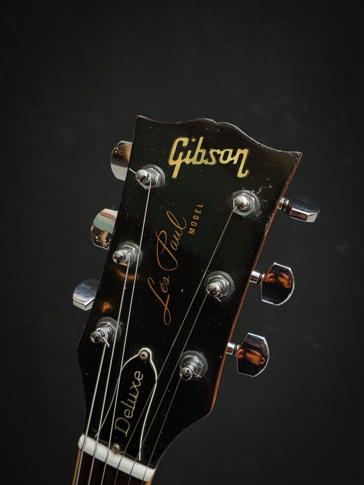 1976 Gibson Les Paul Deluxe Gold Top Pre-Owned - Image 16