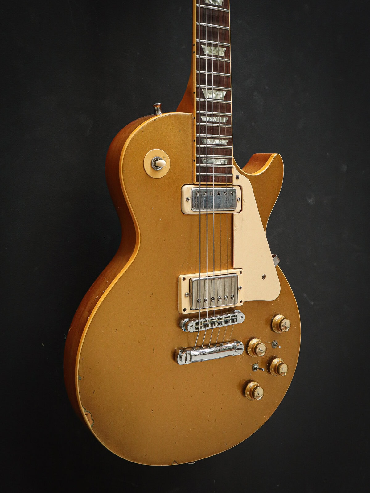 1976 Gibson Les Paul Deluxe Gold Top Pre-Owned - Image 4