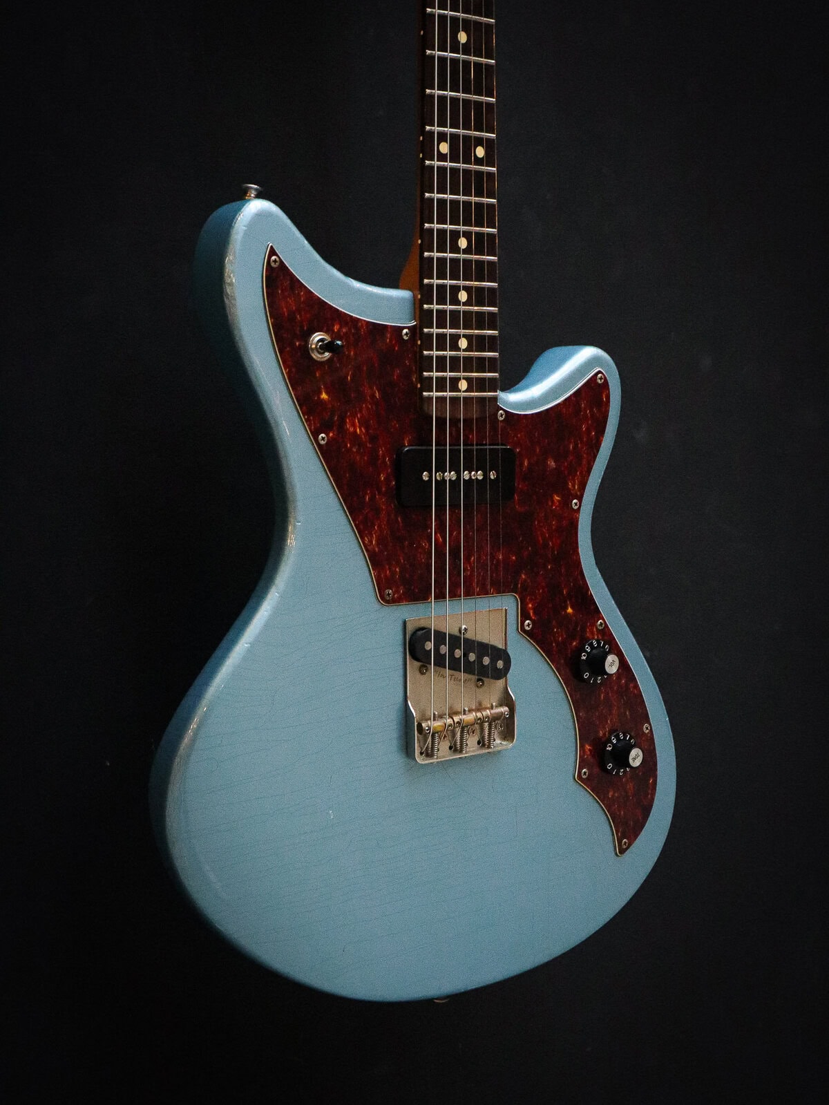 Kauffmann Cozy TL Ice Blue Metallic Pre-Owned - Image 4