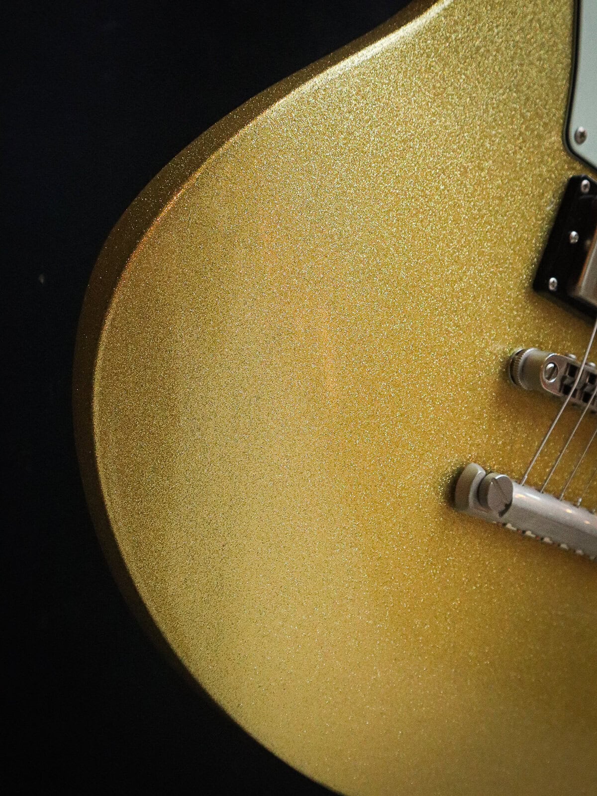 Kauffmann Cozy TM Gold Sparkle - Image 7