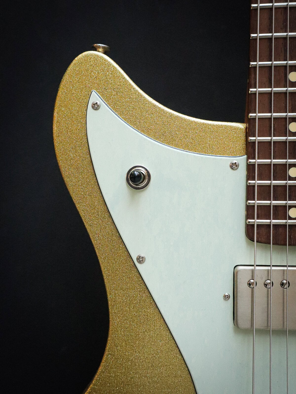 Kauffmann Cozy TM Gold Sparkle - Image 5