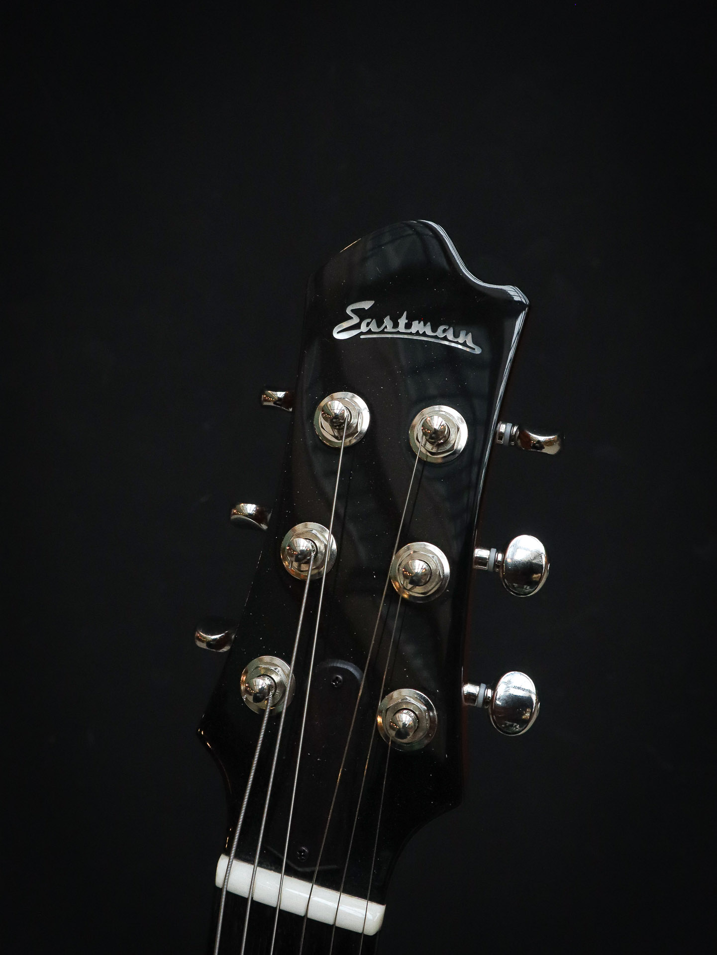 Eastman Romeo California Pre-Owned - Image 12