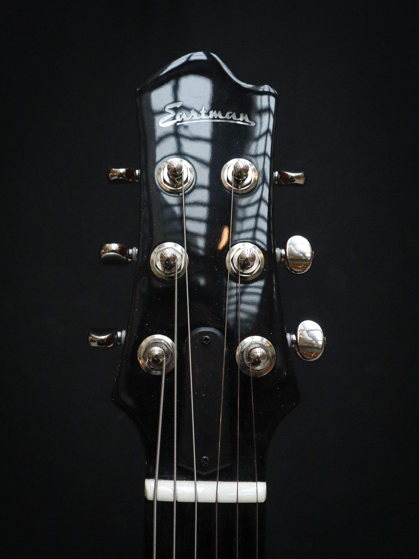 Eastman Romeo California Pre-Owned - Image 11