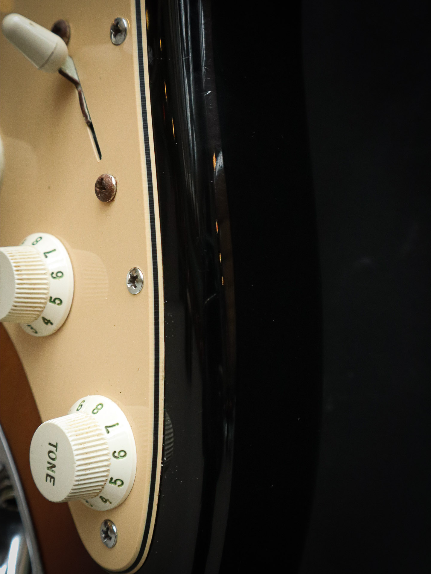 Fender American Stratocaster (2006) Pre-Owned - Image 8