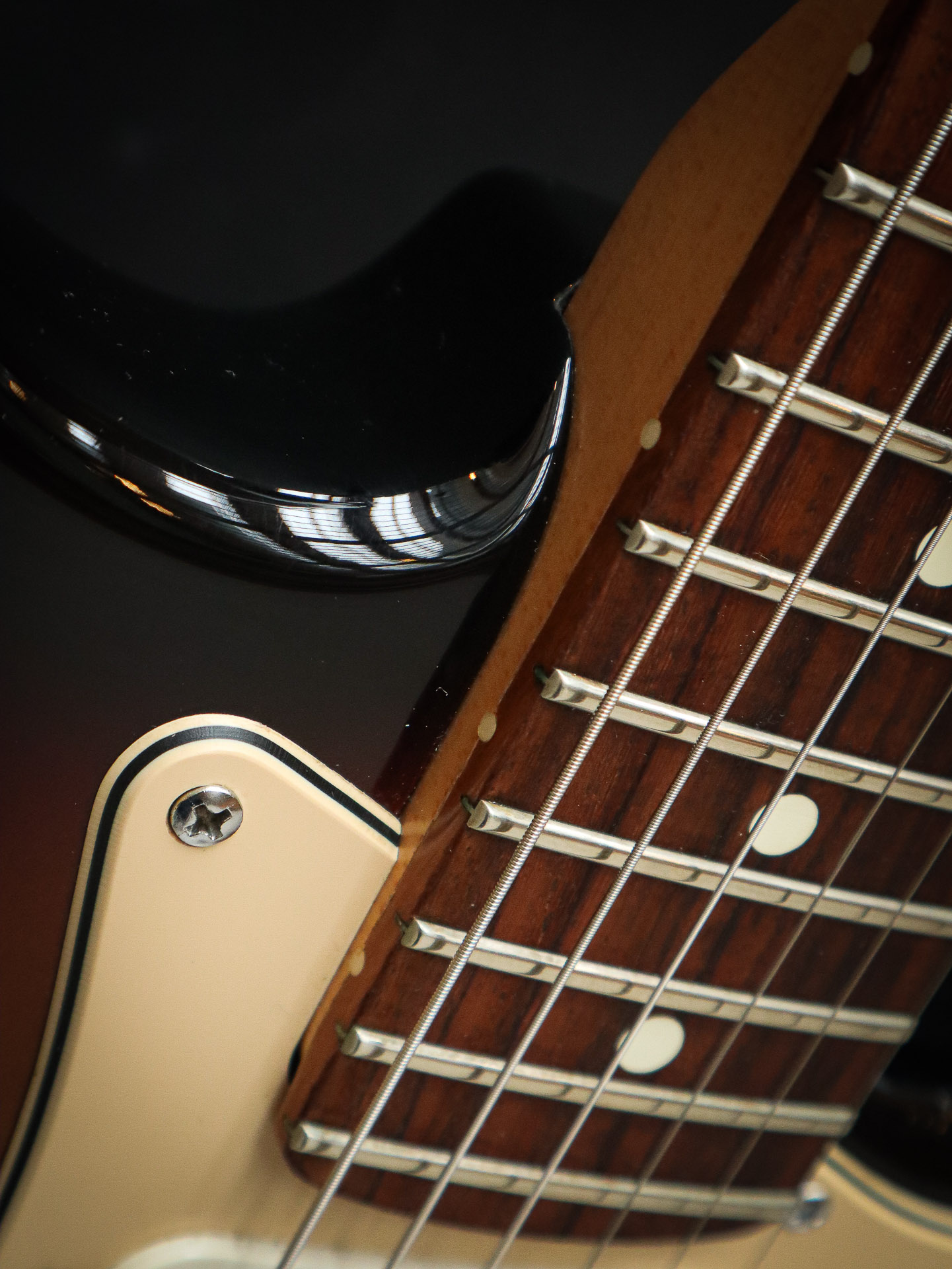 Fender American Stratocaster (2006) Pre-Owned - Image 7